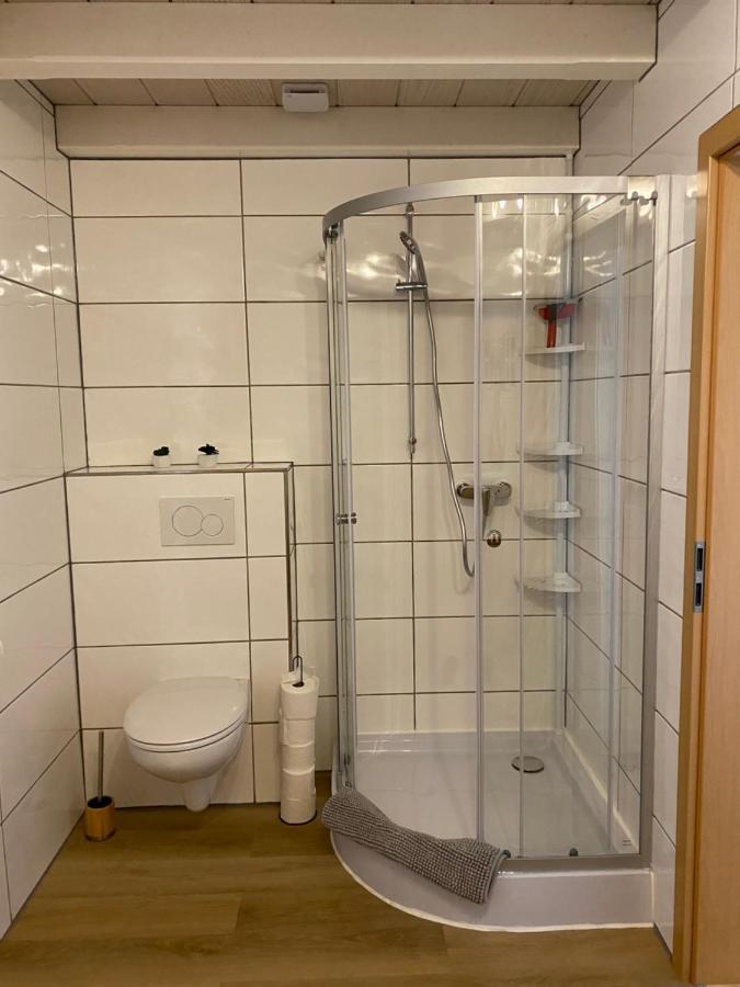 Schoenes Ferienhaus&Monteurzimmer Direkt In Lich, Ruhige&Zentrale Lage ภายนอก รูปภาพ